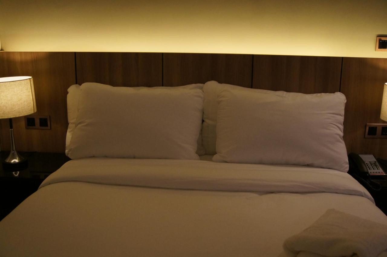 The Maximilian Hotel カウアヤン エクステリア 写真