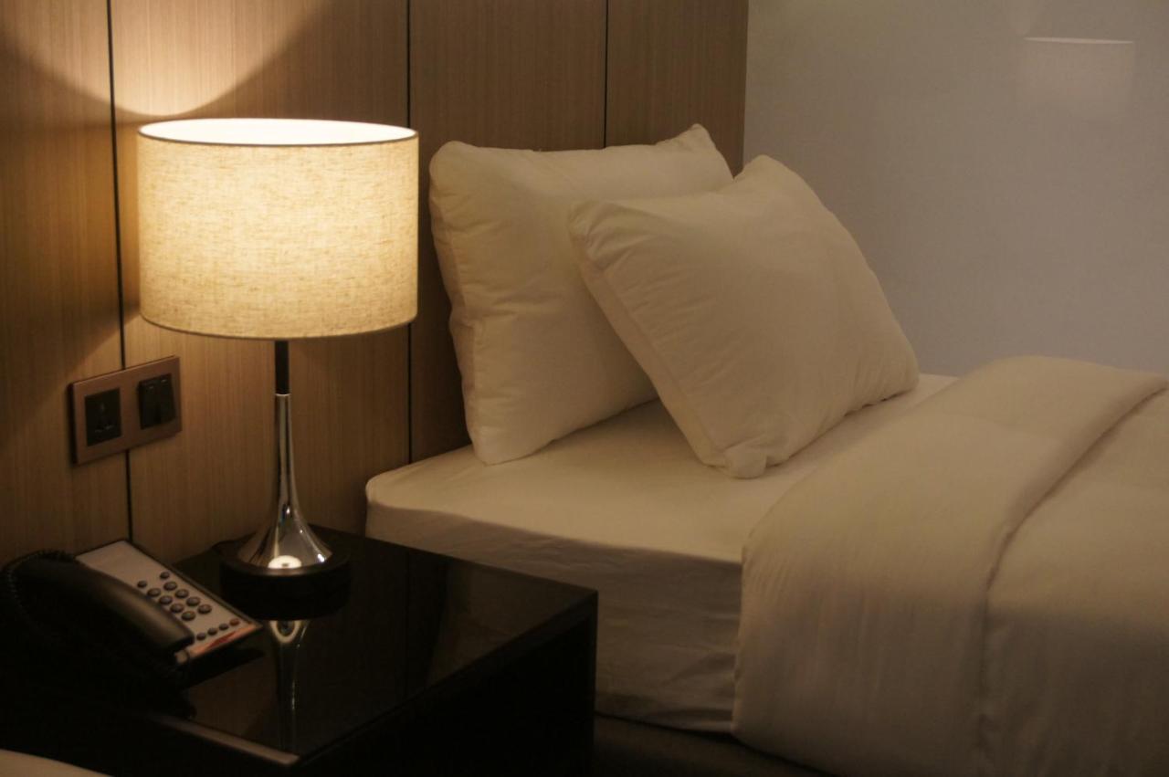 The Maximilian Hotel カウアヤン エクステリア 写真