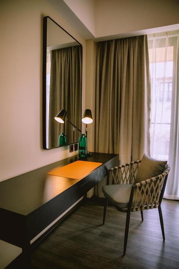 The Maximilian Hotel カウアヤン エクステリア 写真